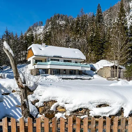 Dom wakacyjny In Near Lift *