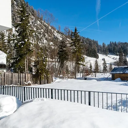 In Near Lift * Mauterndorf (Salzburg)