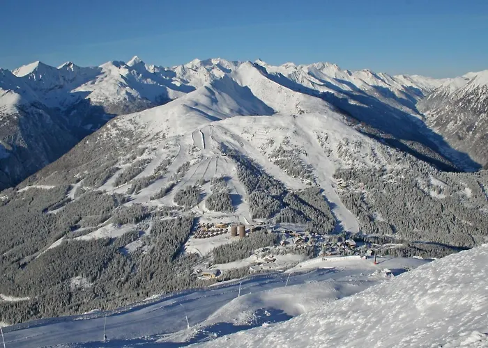 In Near Lift Nyaraló *